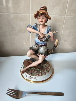 Figuras de porcelana pareja