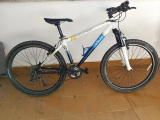 Bicicleta Rockrider 520