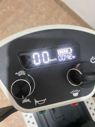 Escúter eléctrico plegable