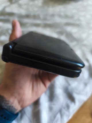 Nintendo 3DS XL Negra + Cargador y Lápiz