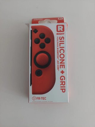 2 Fundas Silicona + Grips R Azul/Rojo para Switch