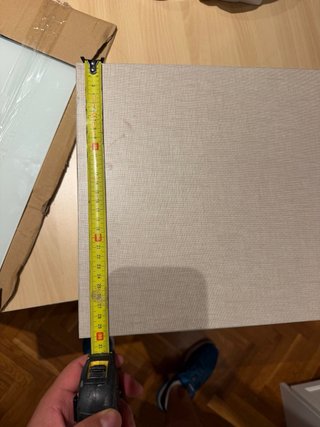Cajón de entrada beige y marrón