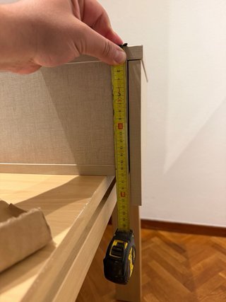 Cajón de entrada beige y marrón