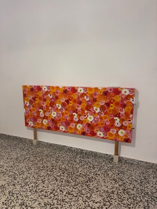 Cabezal cama flores naranja y rojo