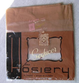 Medias Seducer Nylon Años 50 Costura Única Beige