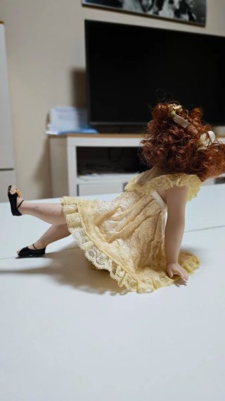 Muñeca cerámica vintage Fanás
