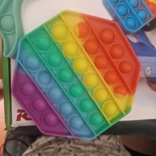 3 Pop It arcobaleno