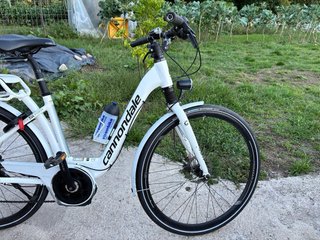 Bicicleta Eléctrica Cannondale 250W