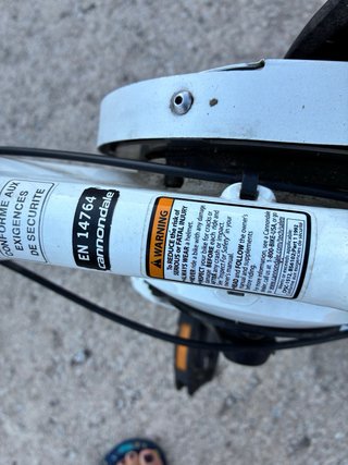 Bicicleta Eléctrica Cannondale 250W