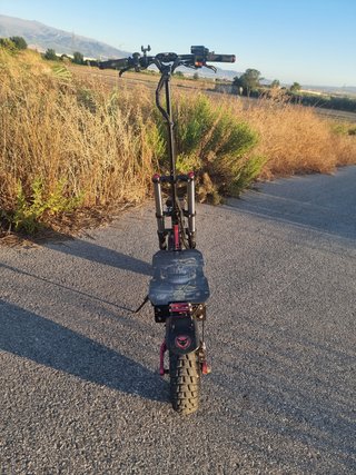 Patinete Eléctrico 6000W 50Ah