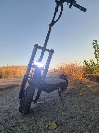 Patinete Eléctrico 6000W 50Ah