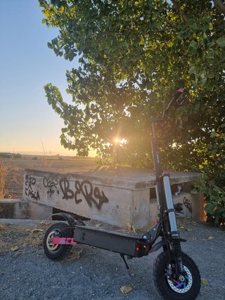 Patinete Eléctrico 6000W 50Ah