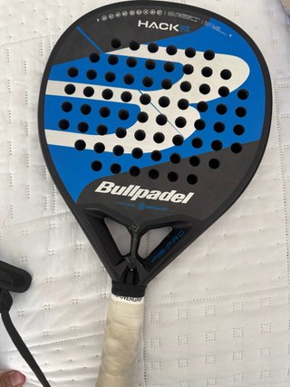 Bullpadel Hack Control Pala de Pádel. Hack 03