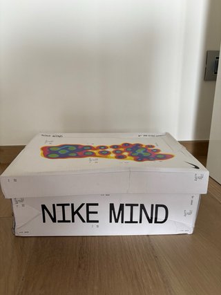 Nike Mind 001 Solar Red Hyper Crimson
