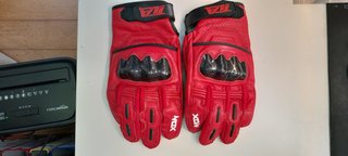 Guantes de moto Tia rojos