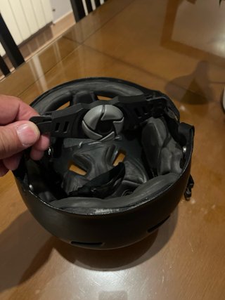 Casco para deportes acuáticos y monopatin Ion