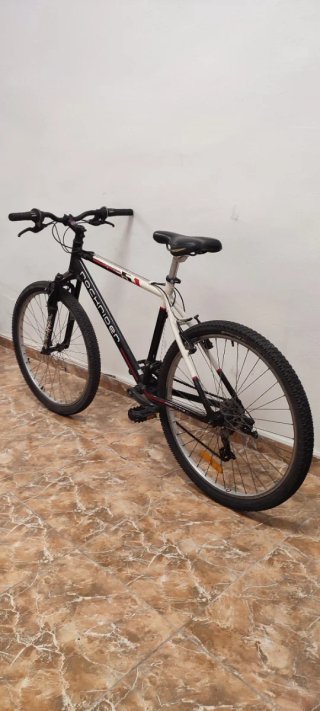Bicicleta Rockrider 5.1