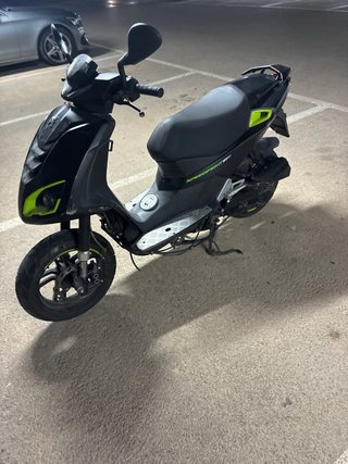 Peugeot Speedfight 4 Scooter Negro/Verde