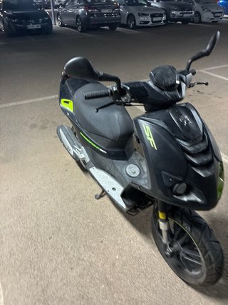 Peugeot Speedfight 4 Scooter Negro/Verde