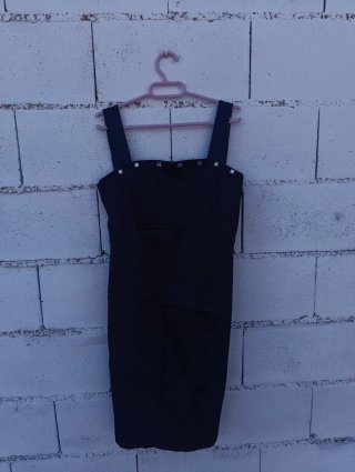 Vestido Negro Elegante