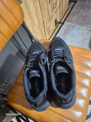 Scarpe Skechers nere uomo