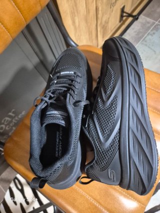 Scarpe Skechers nere uomo