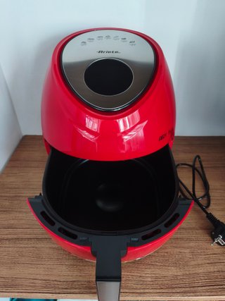 Freidora de aire Ariete Airy XXL Roja