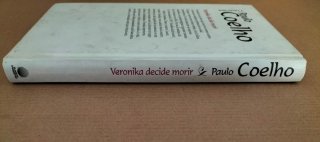 Veronika decide morir. Libro