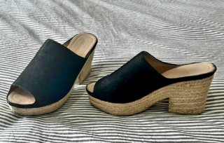 Sandalias cuña esparto negras