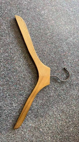 Perchas de madera