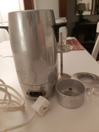 Cafetera Percoladora Eléctrica