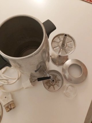 Cafetera Percoladora Eléctrica