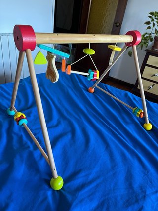 Parque de juegos de madera para bebé