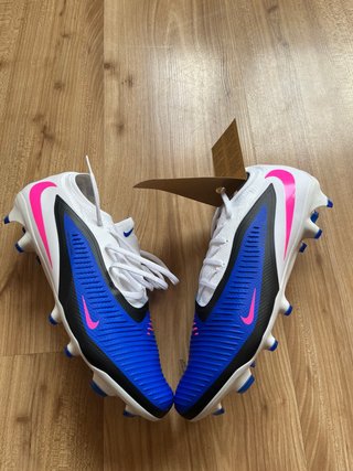 Botas Fútbol Nike Phantom 6 Low FG Gama media alta