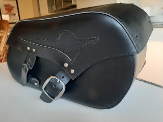 Maleta derecha rígida de cuero original Kawasaki