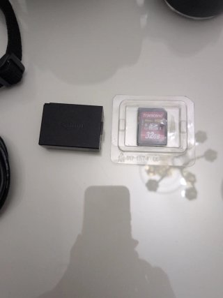 Pack Canon EOS 1300D + 2 Objetivos + Accesorios