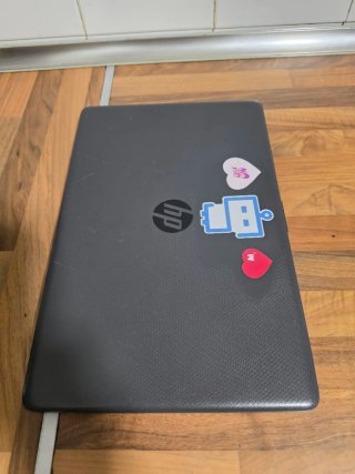 Ordenador portátil HP i3 DECIMA GENERACIÓN, 8RAM
