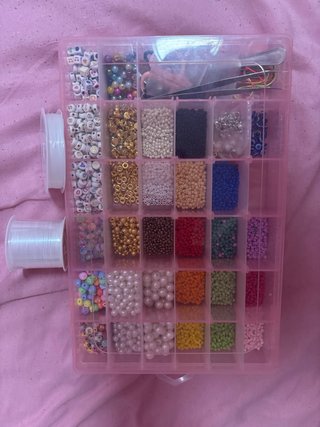 Scatola di perline per braccialetti