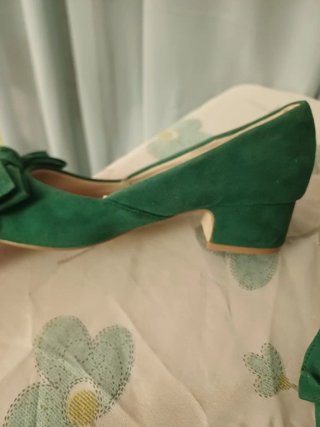 Zapatos de fiesta verdes con lazo