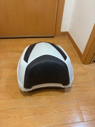 Baúl Moto Honda Negro/Blanco Maxi Scooter