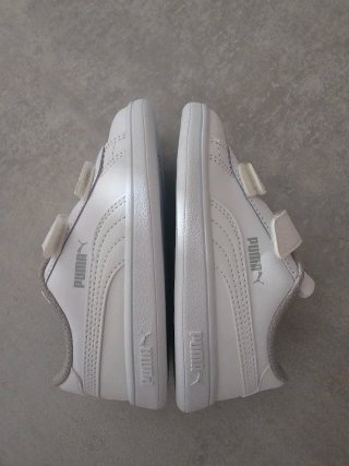 Tenis Puma Niño Blanco Velcro