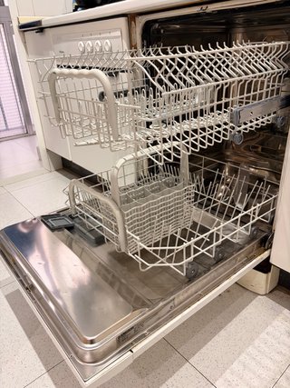 Lavavajillas Zanussi DE 2354 poco uso