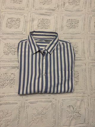 Camisa Rayas Azules y Blancas Bershka M hombre