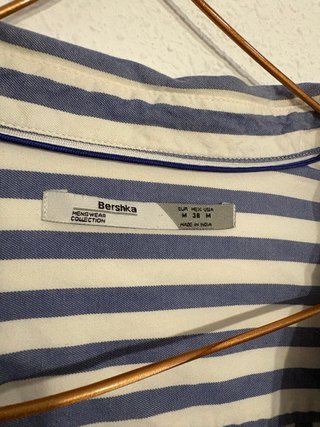 Camisa Rayas Azules y Blancas Bershka M hombre