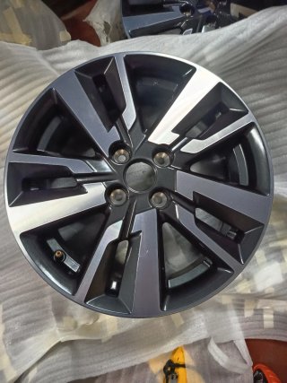 Llantas Nissan Micra
