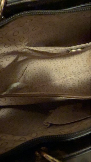 Bolso Guess Marrón Monogram