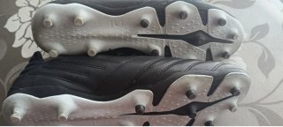 Botas de fútbol VRLT negras