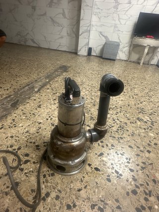 Bomba de agua sumergible con flotador