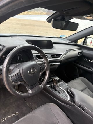 Lexus UX como nuevo