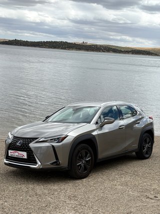 Lexus UX como nuevo